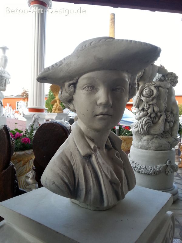 Gartenfigur, Büste "Junge mit Mütze" 31 cm hoch, Park & Gartendekoration, Steinguss, Skulptur