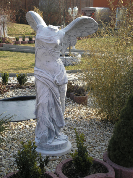 Gartenfigur, Steinfigur, XXL, Siegesgöttin, Nike, Höhe: 155 cm, Statue, Park & Gartendekoration, Steinguss